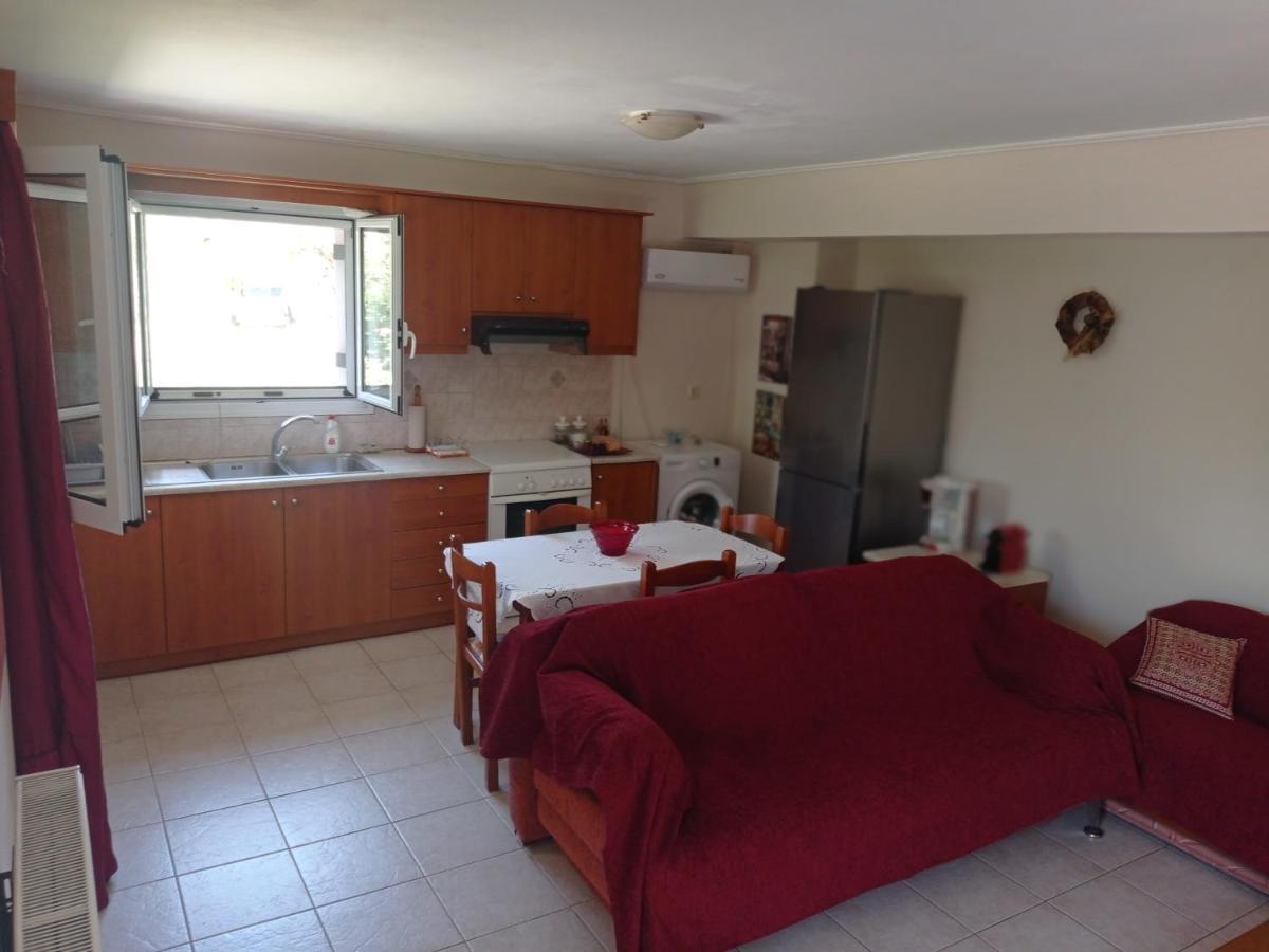 Dimitra's Garden Holiday home