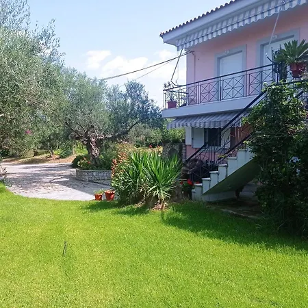 Dimitra'S Garden Villa Kalamata Exterior photo