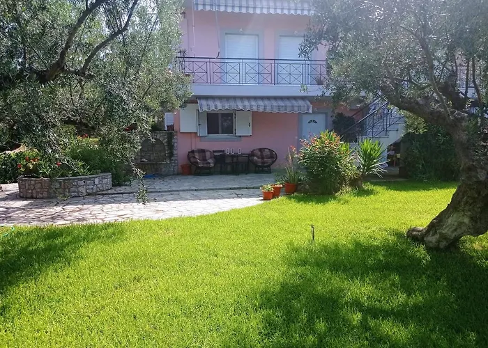 Dimitra\'S Garden