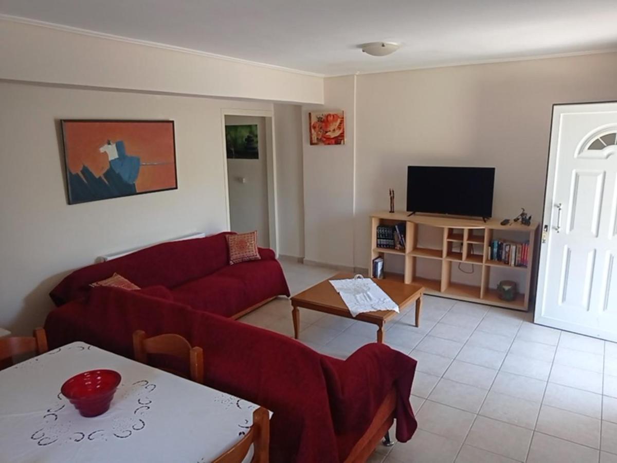 Dimitra's Garden Holiday home